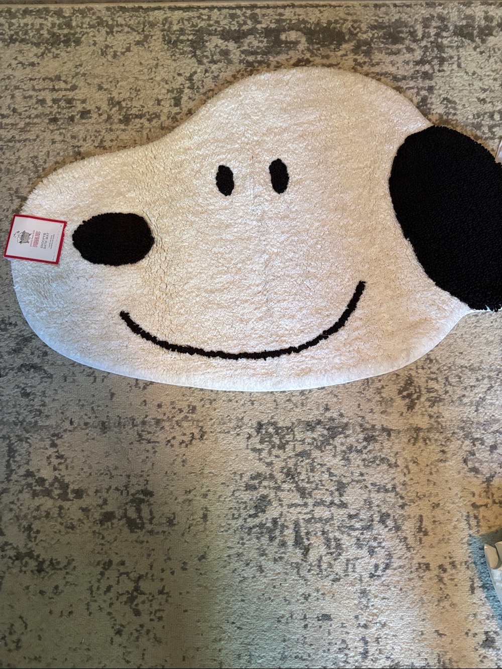 Pottery Barn Snoopy Smile Cloud Bath Rug in White and Black